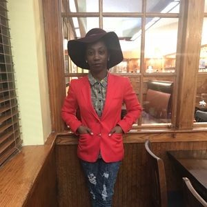 Meet your Posher, Janell